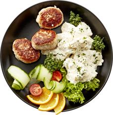 Frikadeller med kold kartoffelsalat