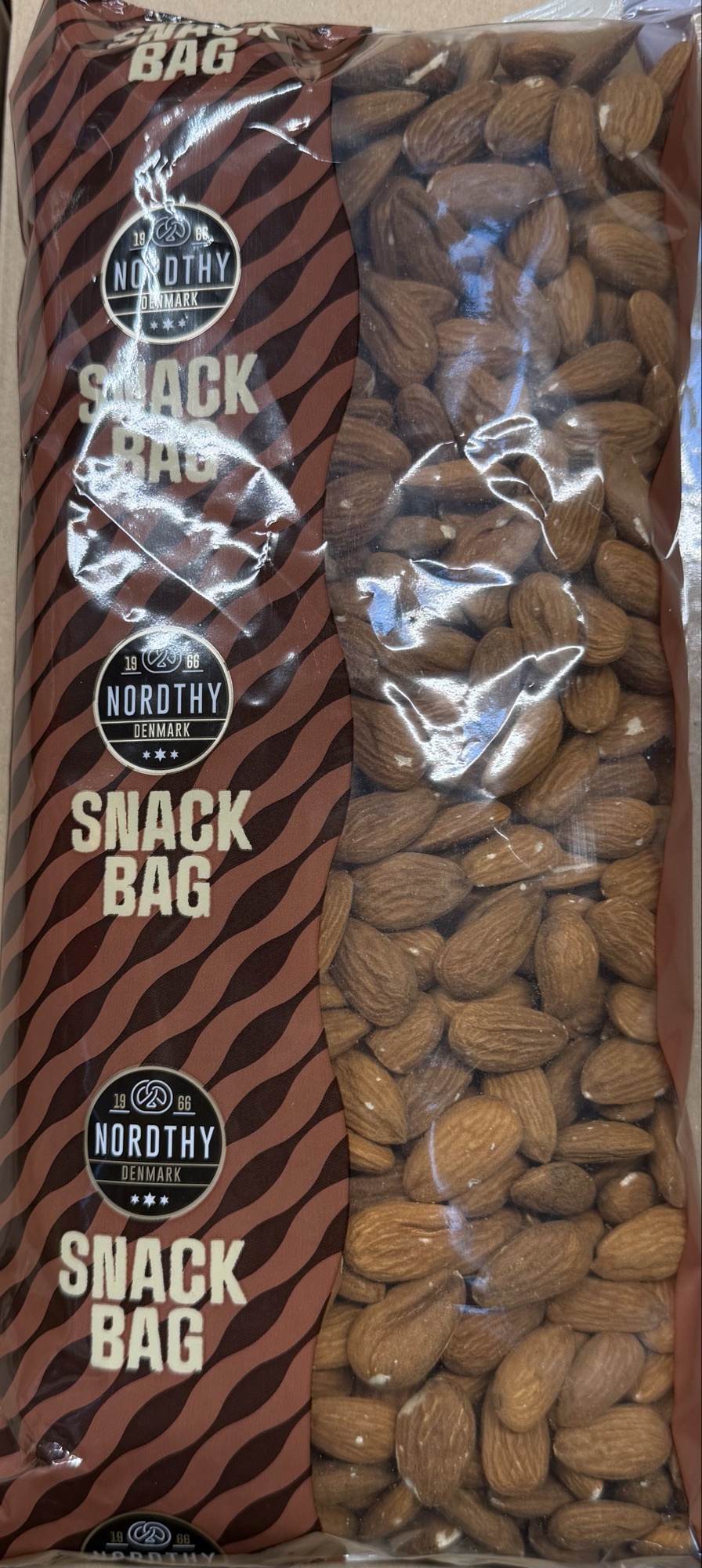 1 KG LÆKRE MANDLER